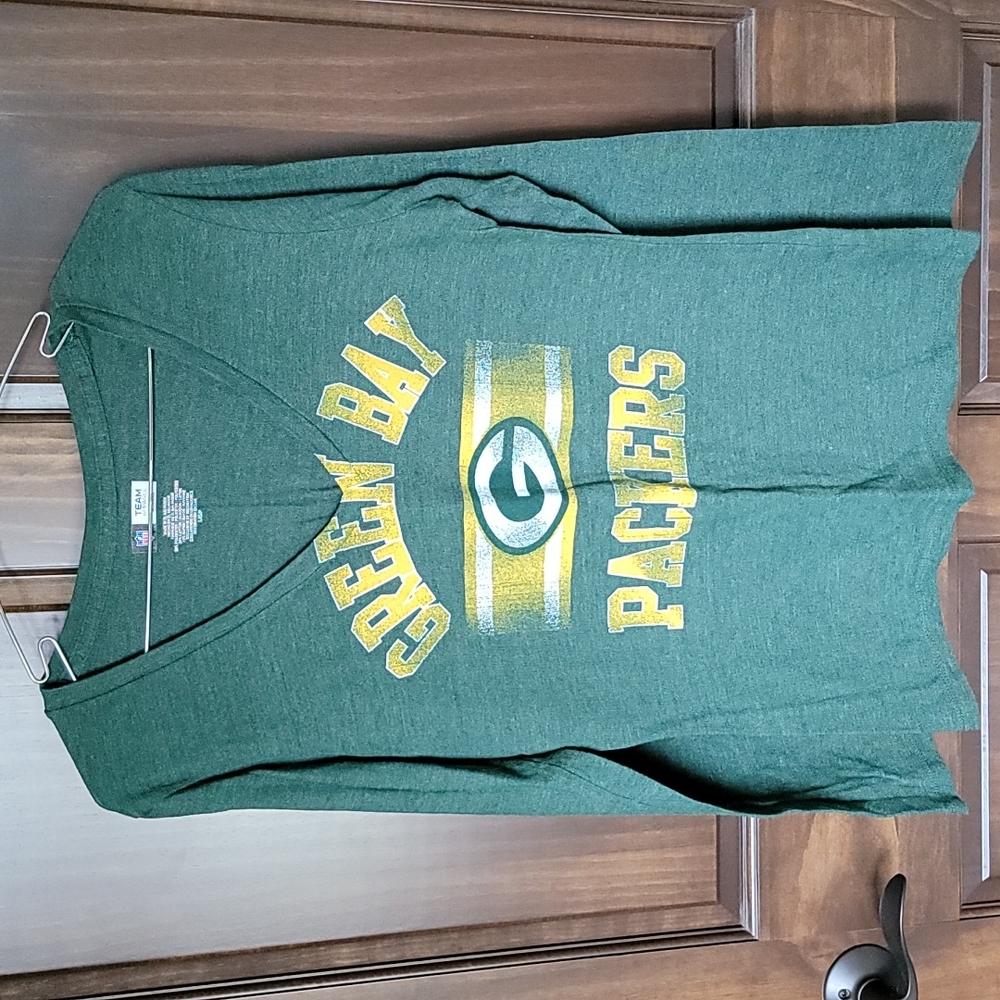 Womens large Green Bay Packers NFL team apparel long sleeve shirt